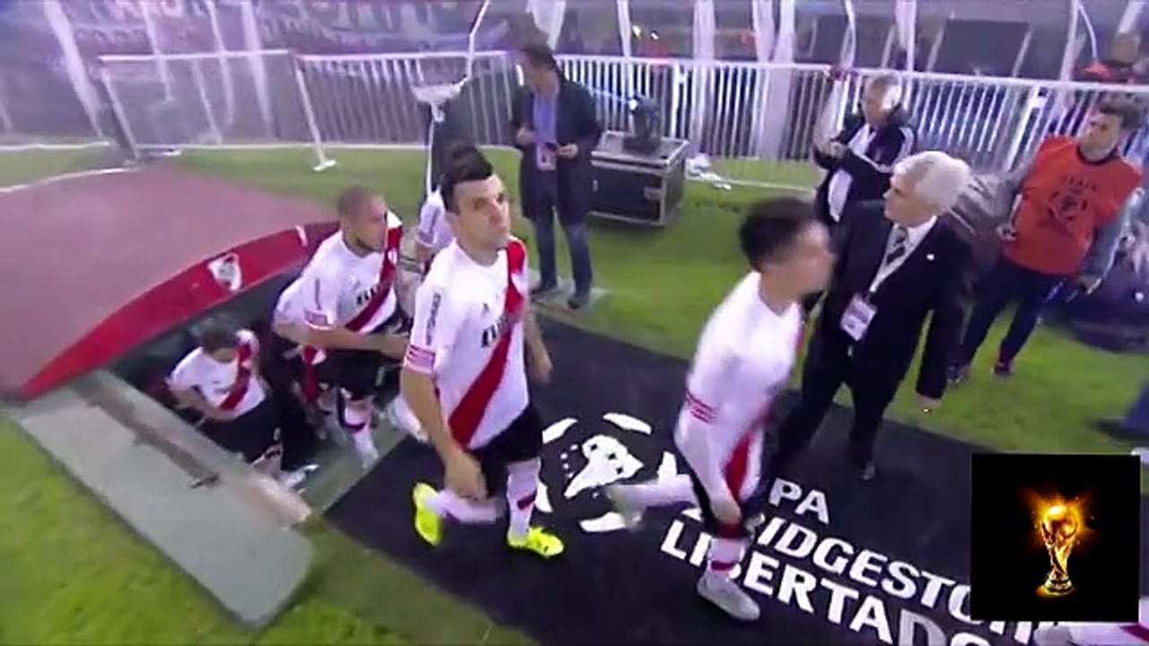 Recibimiento Final River Plate - Copa Libertadores 2015