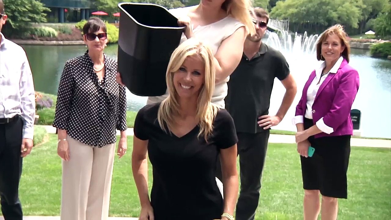 Bridget Everett completes the ALS Ice Bucket Challenge