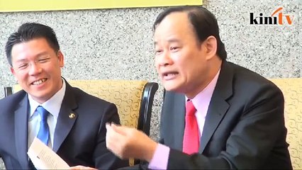 Descargar video: Mohon maaf atau DAP mahu heret menteri ke mahkamah