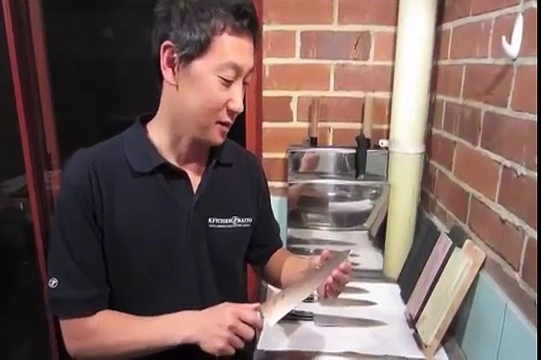 Japanese knife sharpening by Masaaki Saito