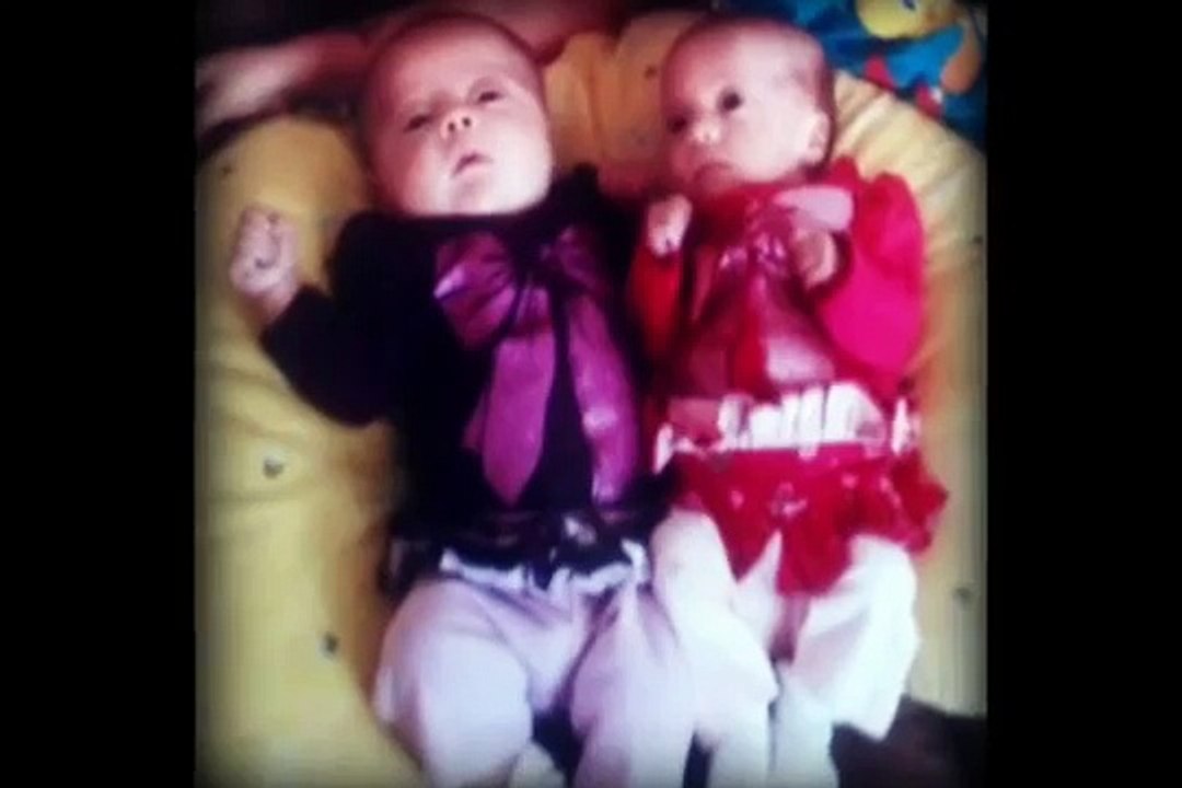 The Story of Ella & Piper Molinski
