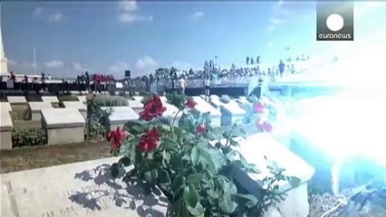 Anzaklar Çanakkale Savaşları'nın 100. yılında atalarını anıyor