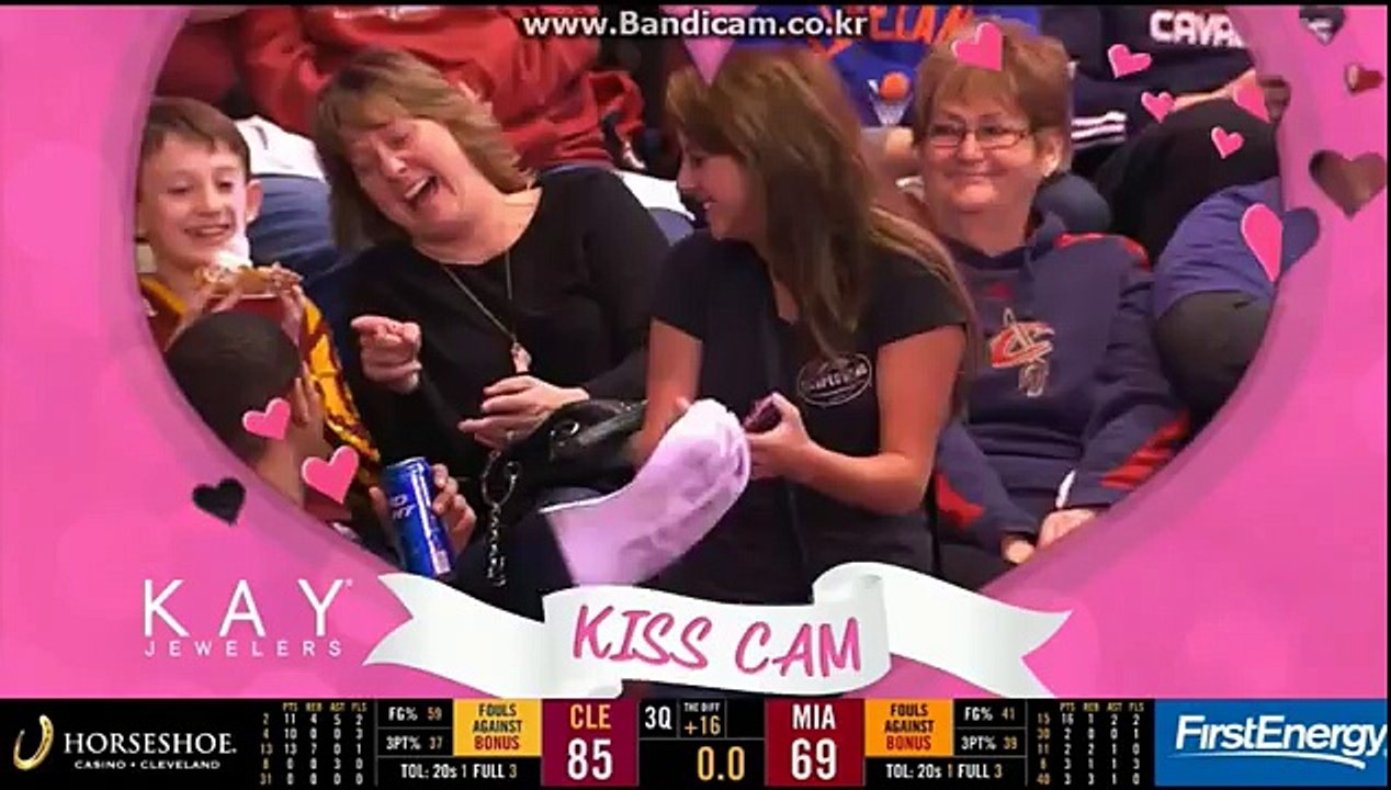 Cleveland Cavaliers' Kiss Cam (2015.02.11)