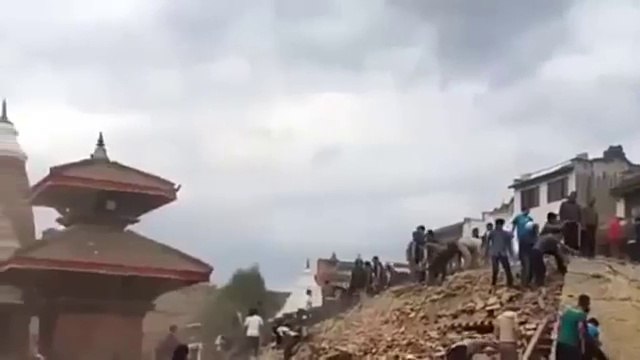 Amazing Video Shows Kathmandu Temples Destroyed by Earthquake