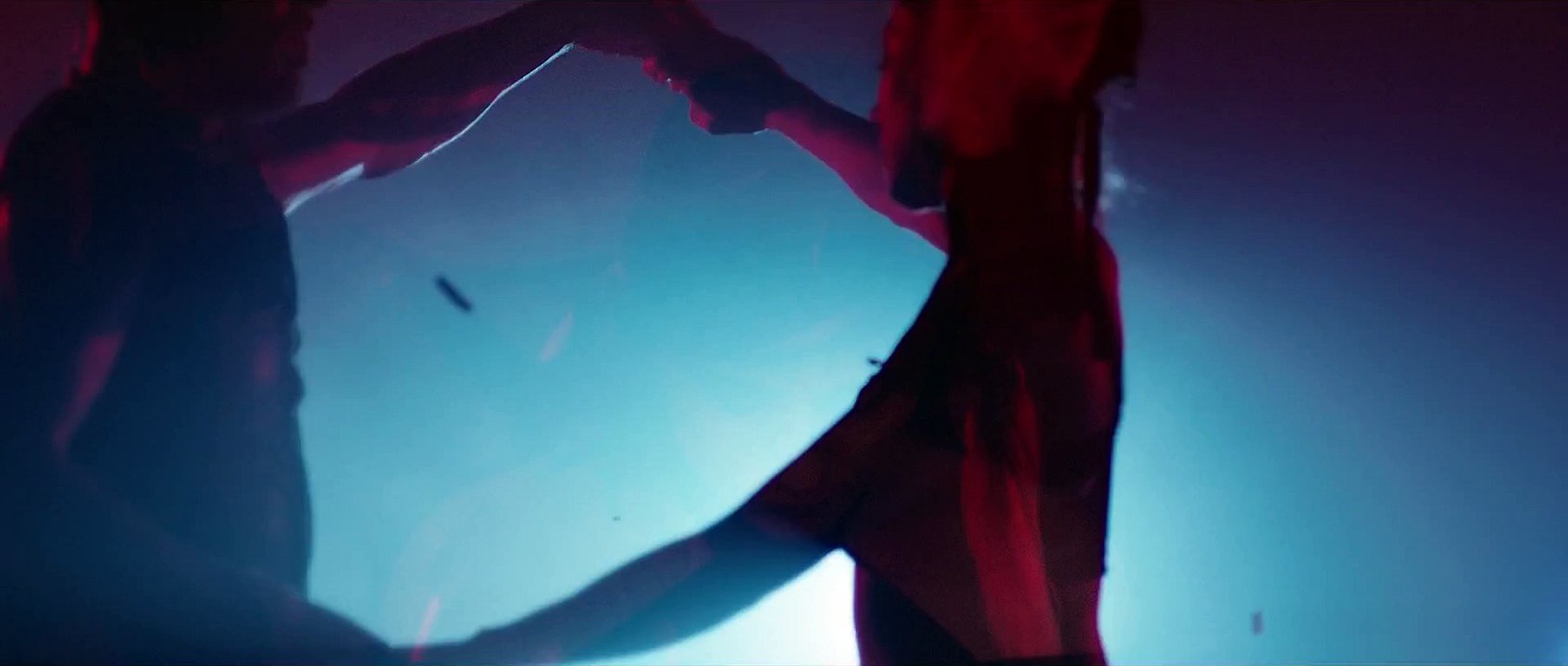 Merve Özbey - Yaş Hikayesi (official video) [FULL HD]