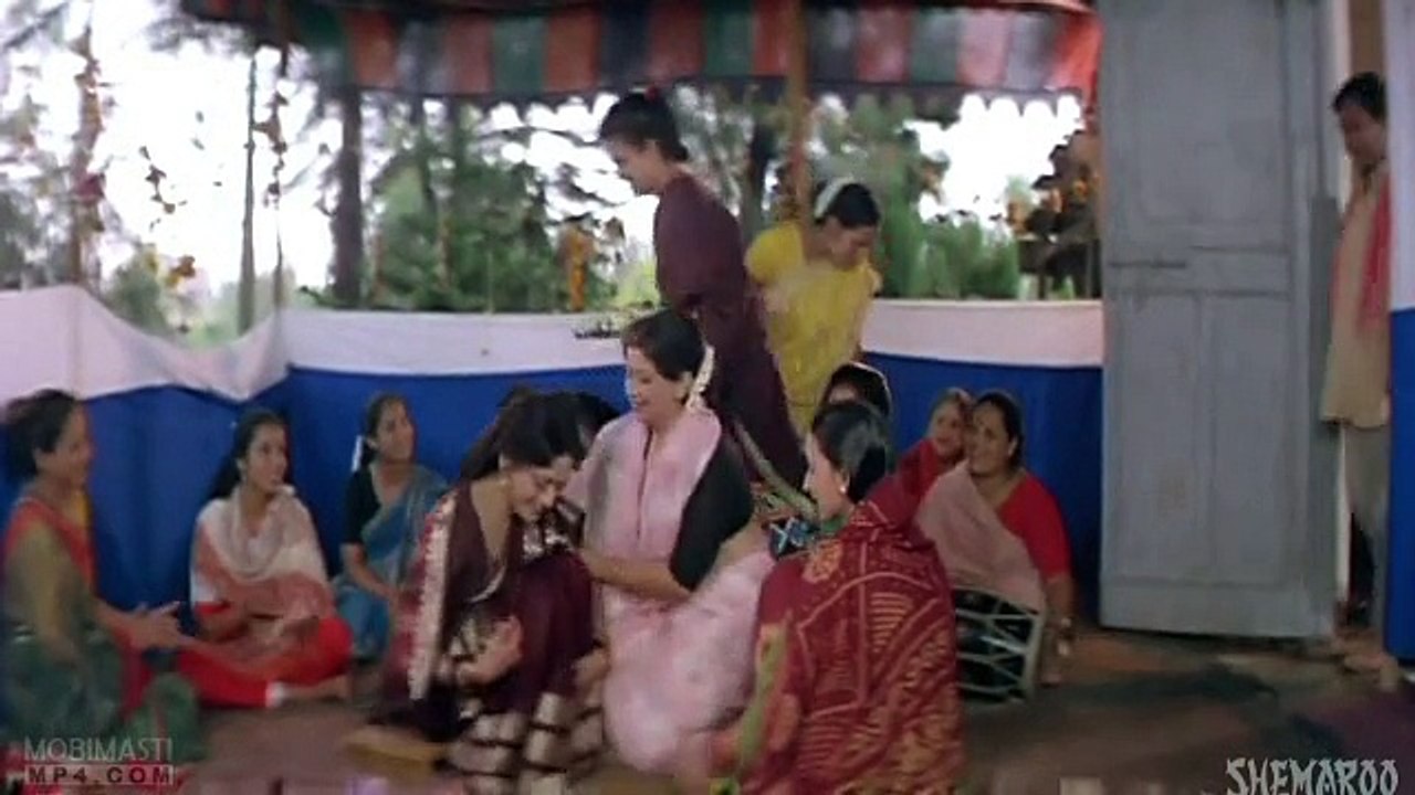 Sheeshe_Ki_Umar_(Prem_Pratigyaa)_(640x360)(MobiHD.in)