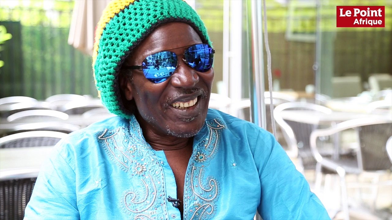 Alpha Blondy : "Alpha Blondy FM : la fréquence pour dire je t'aime"