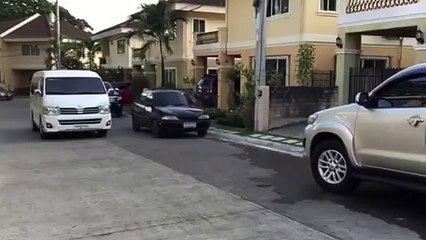 Grandia Van Rental in Cebu Bohol