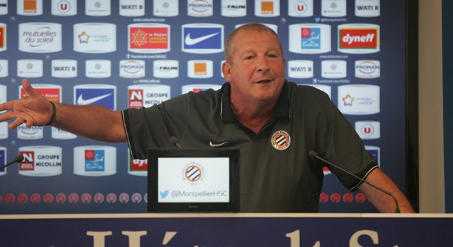 Rolland Courbis avant MHSC vs SCO Angers (1ère journée L1)