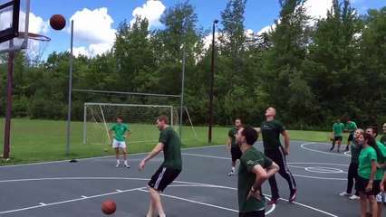 Lucky Luke : Matt Bonner domine Brian Scalabrine