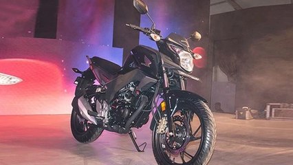 Honda CB Hornet 160R FIRST LOOK