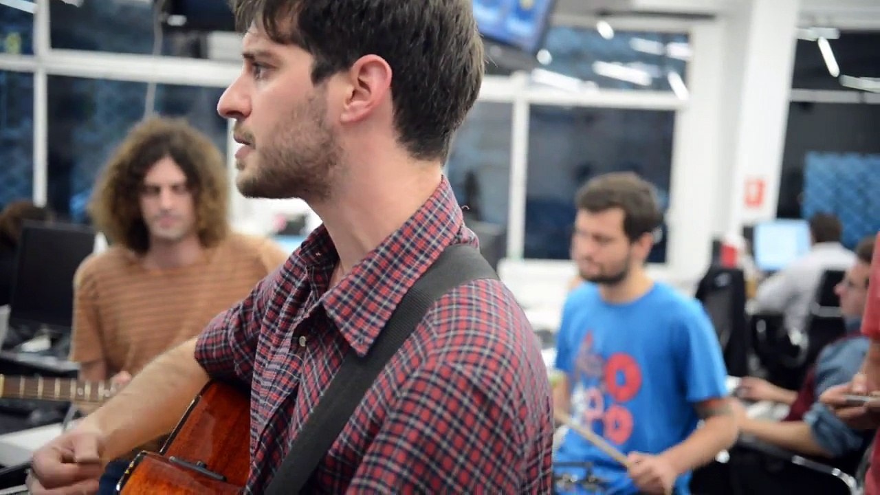 Música en Redacción: Los Hermanos Láser - "Nosotros dos"