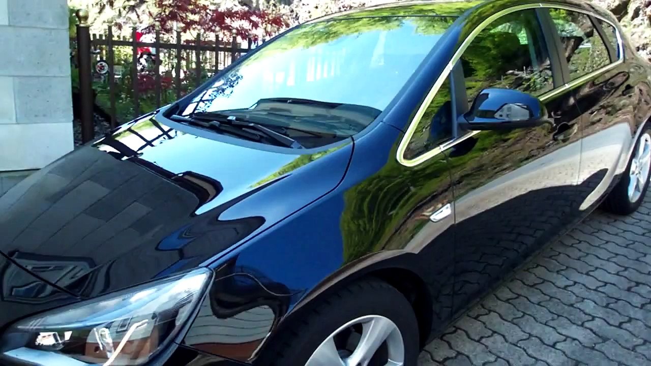 New Opel Astra J