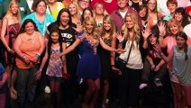 Spotlight Country - Carrie Underwood Kicks Off Summer at CMA Fest (Spotlight Country)