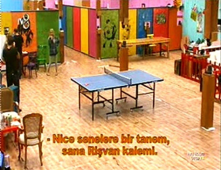 üp1