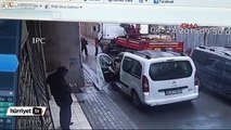 LiveLeak - Crane operator died because of miscalculation (Hurriyet TV)-copypasteads.com