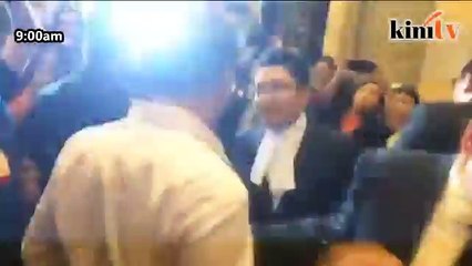 Liwat II: Anwar tiba di Istana Kehakiman