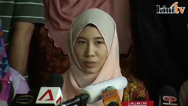 Nurul Izzah keeps mum on sister joining politics