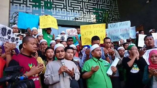Dakwaan dipukul di mesyuarat PAS, Hanipa enggan ulas