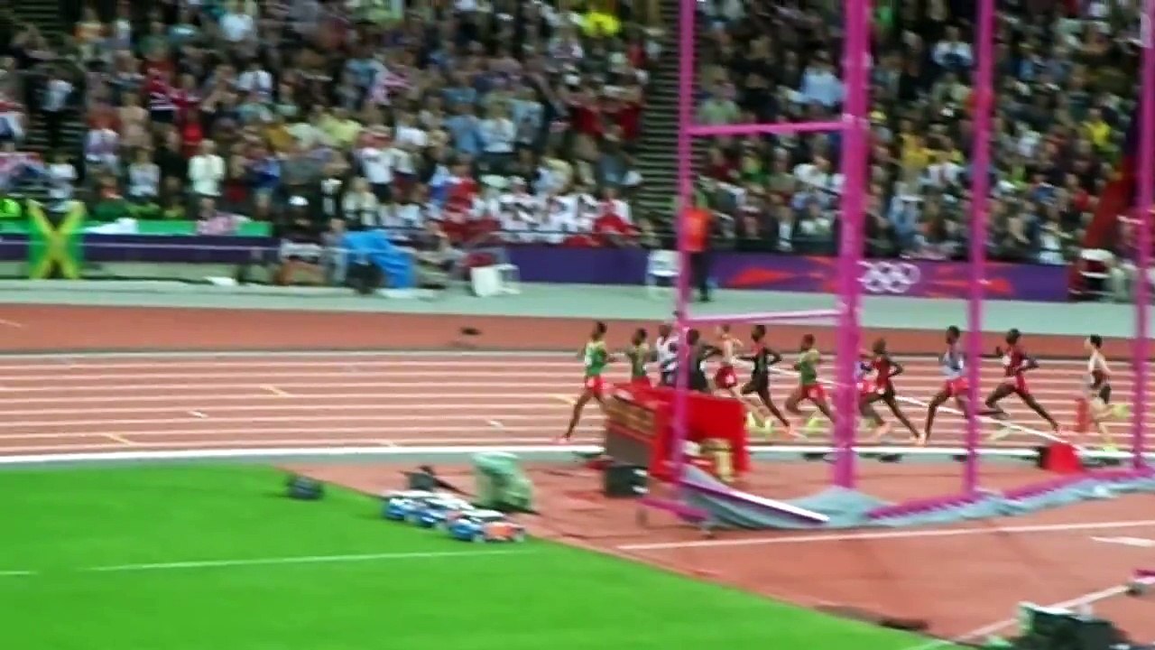 2012 London Olympics 10k, Mo Farah wins! (Last 3 laps)