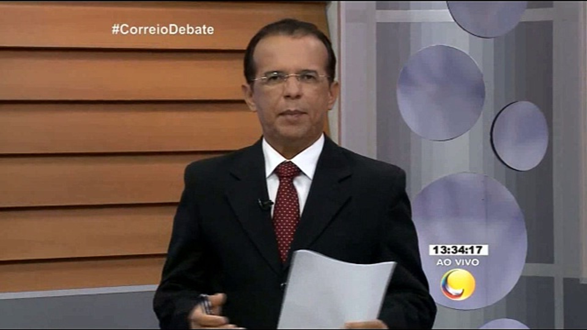 Correio Debate - O USO DE CELULAR ESTÁ PROIBIDO EM REPARTIÇÕES PÚBLICAS NA CIDADE DE SOUSA, NO ALTO 