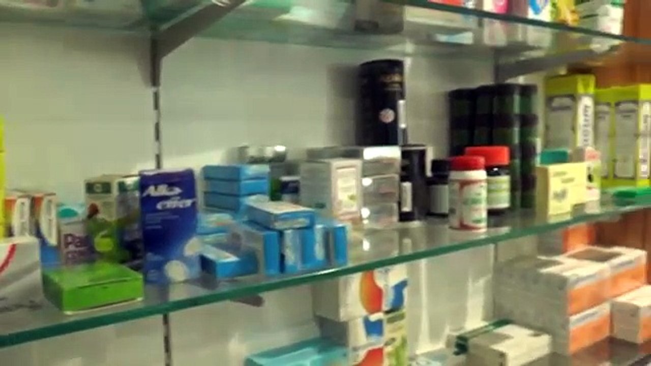 Napoli - Vacanze e medicinali, i consigli del p...