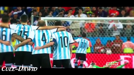 Why We Love Football? ● This is Football! ● Wonderful Moments