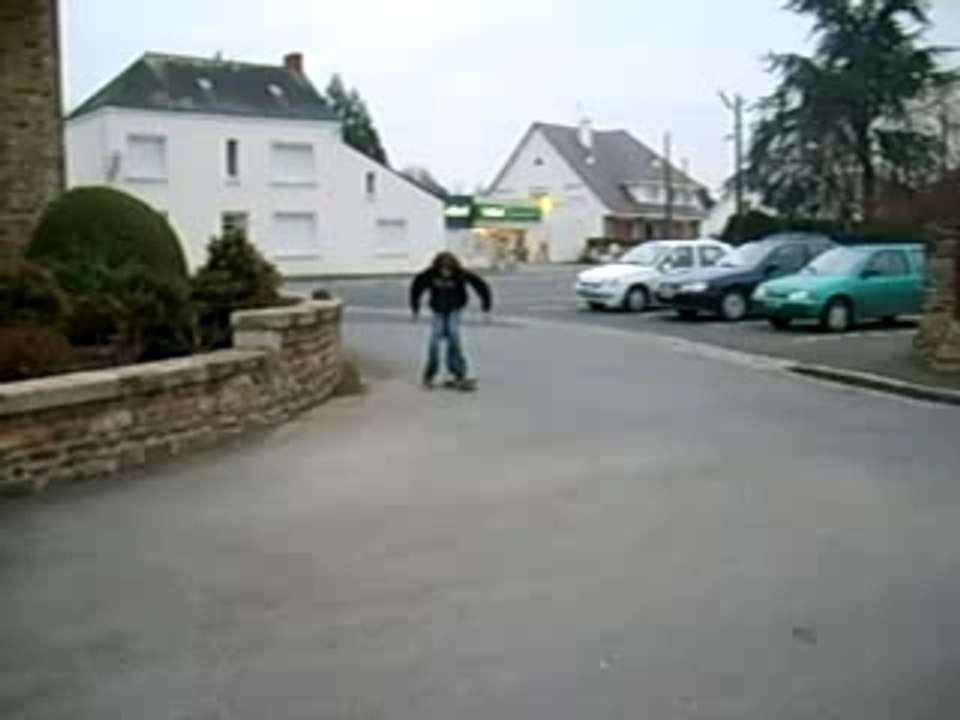 moi qui skate un tremplin