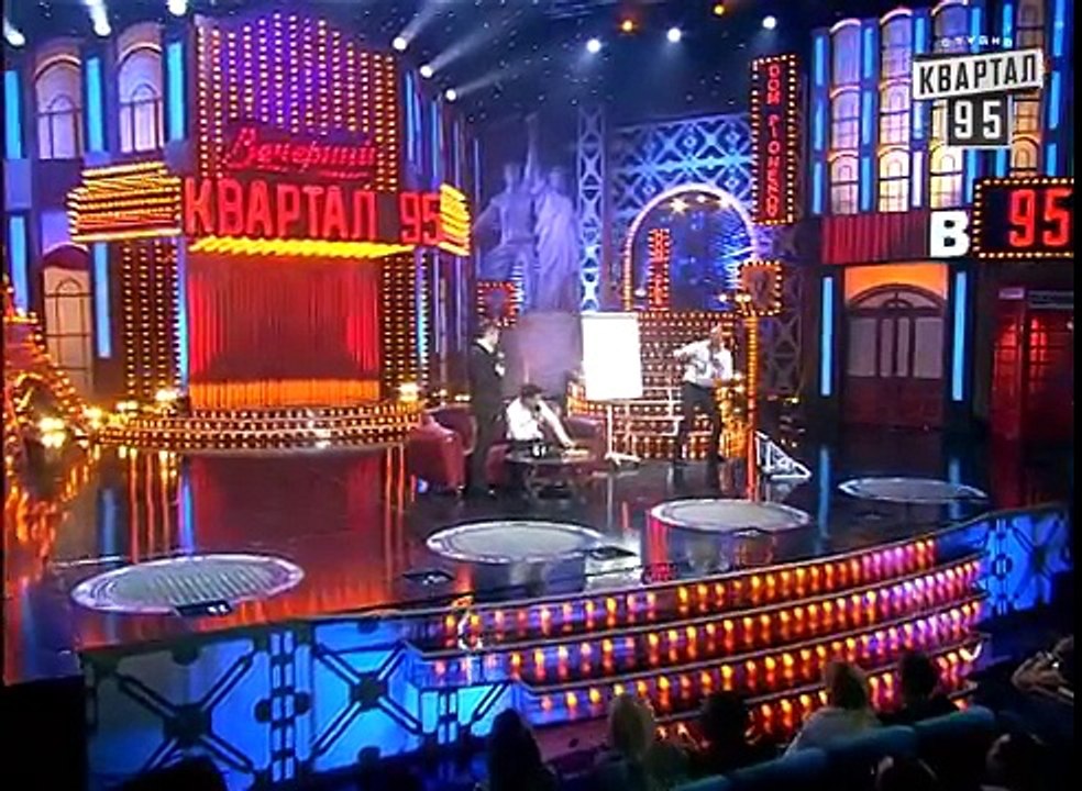 Комнаты для супругов в супермаркетах или праздн...