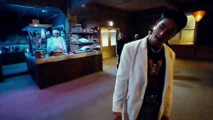 *Tom-Yum-Goong* ( Fight scene #4 )