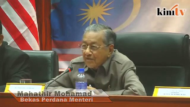 Kit Siang 'bukan komunis' boleh jadi PM, kata Mahathir