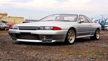 1990 Nissan Skyline GT-R (R32) Start Up, Test Drive, and In Depth Review