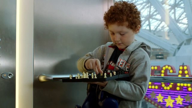 Вера Брежнева приглашает в кино на Любовь в большом городе 3