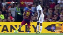 Lionel Messi Headbutts Mapou Yanga-Mbiwa ● Barcelona v Roma 2015 Crazy Fight