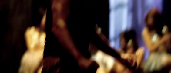 Tom Yum Goong 2 Insane girl fight