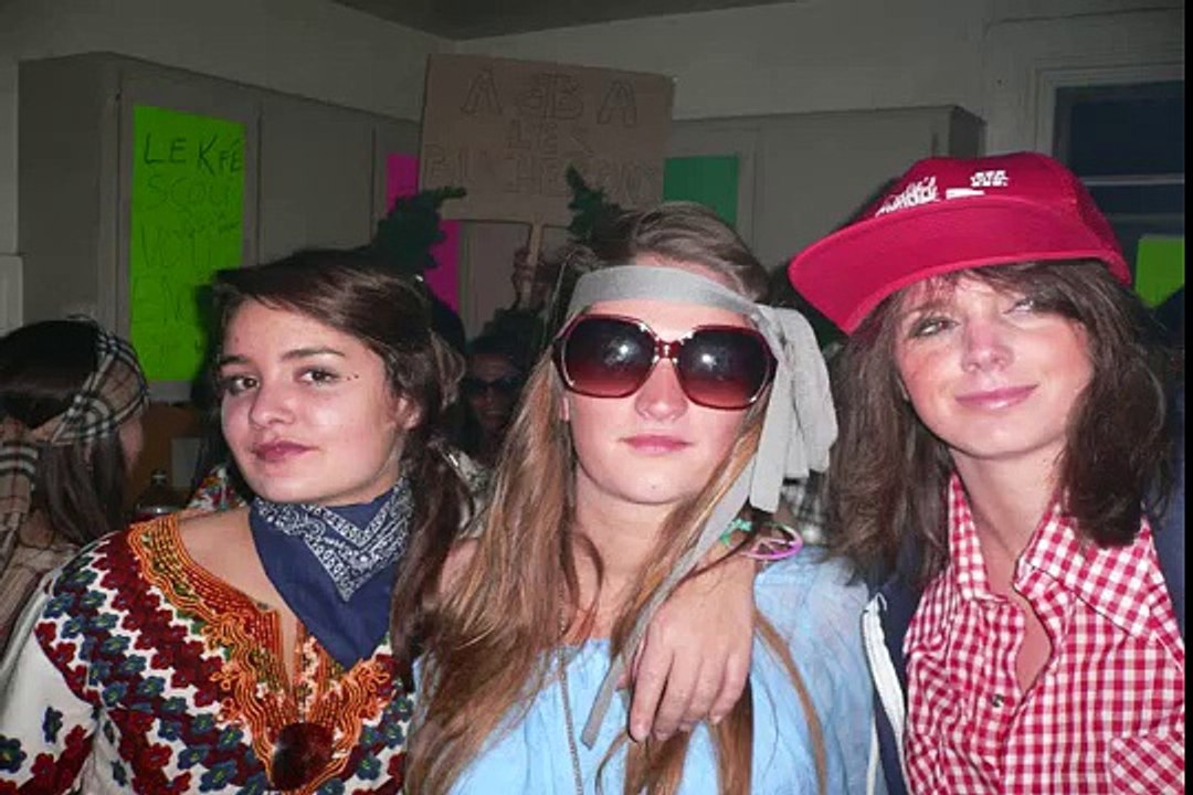 Party du Manoir Hec Montreal - 2008 - Hippies vs Bucherons