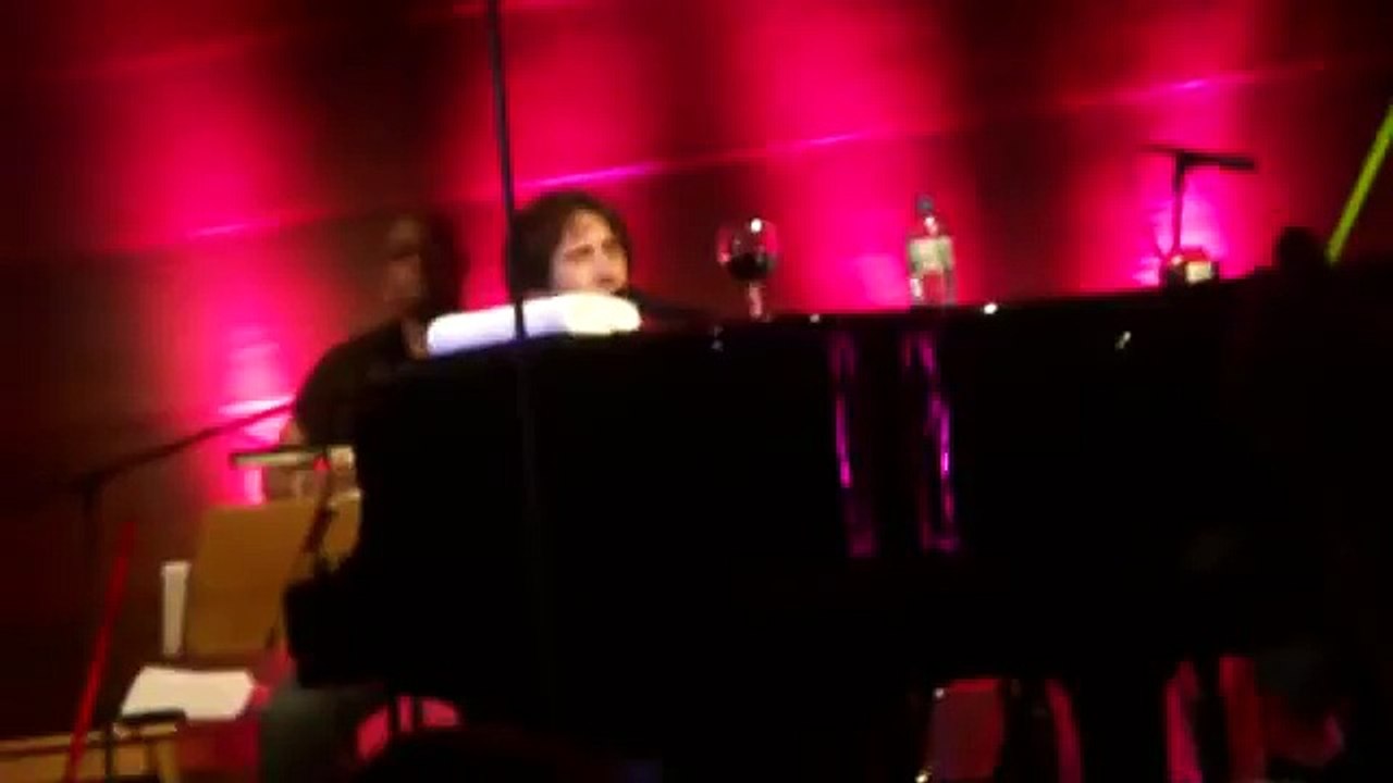 Josh Groban surprised by German fans Hamburg 19-01-2011