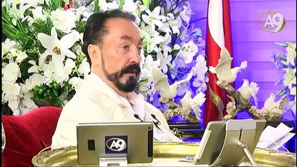 PKK kendi dergisinde İsrail’e nefretini anlatıyor şu anda İsrail sevgisinden bahsediyor.