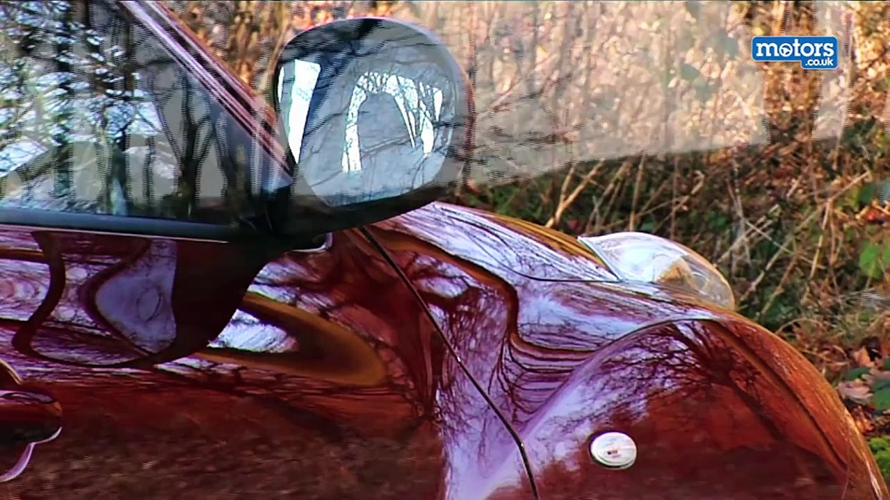 Nissan Juke road test and review 2010 www.motors.co.uk