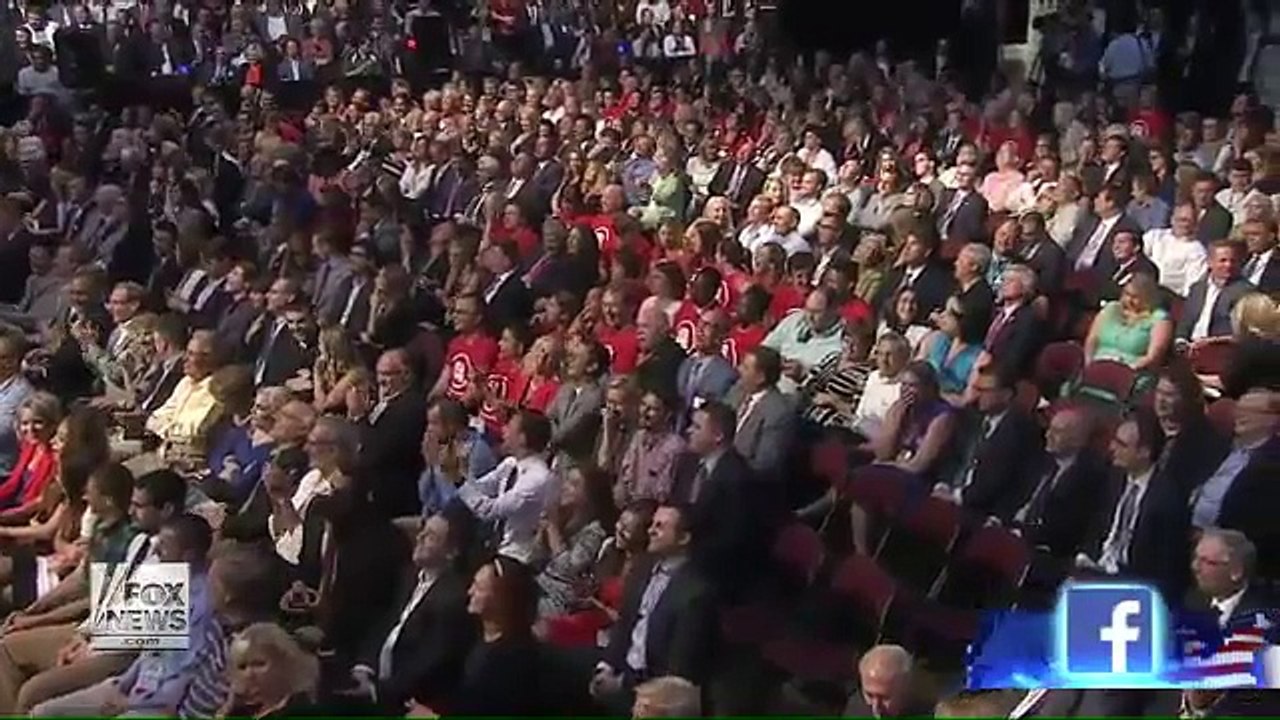 Is Donald Trump part of the 'war on women'- - Fox News Republican Debate - YouTube