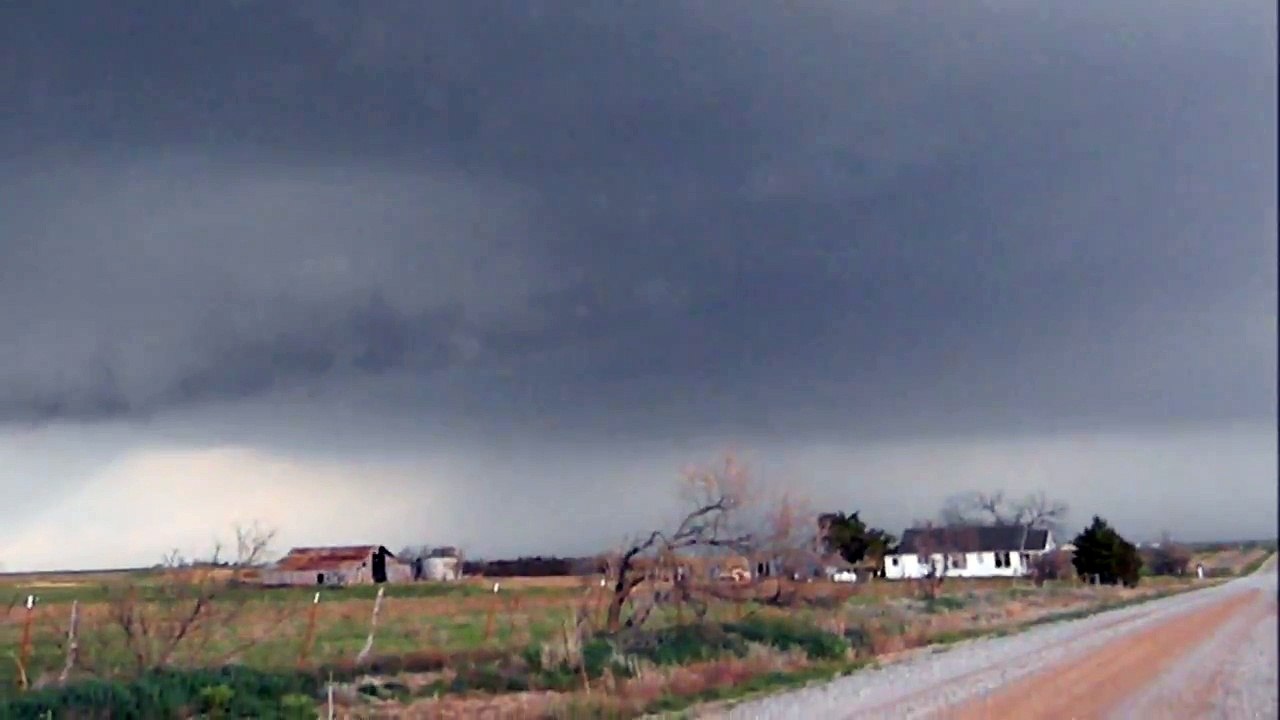 April 17th, 2013 Tornado Near Lawton, Oklahoma video Dailymotion
