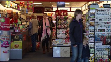 "Hoe krijgt hij het voor elkaar?!" - FOUTE VRIENDEN