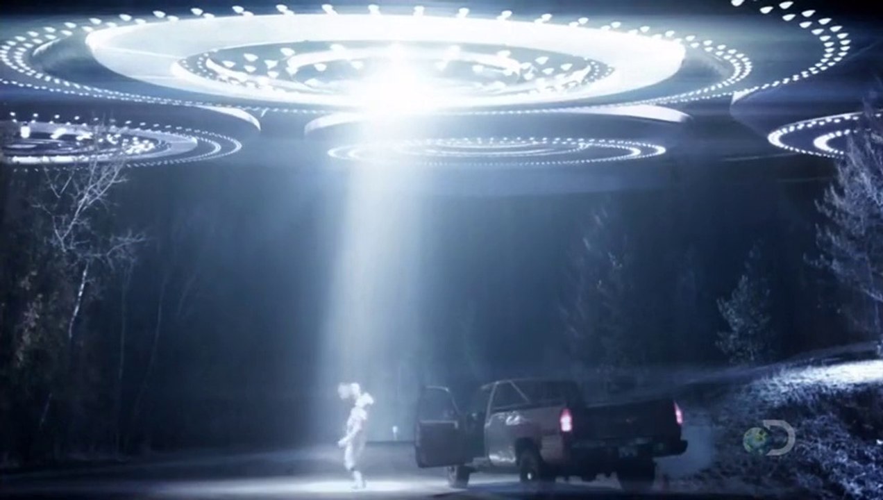 Close Encounters - Season 1 Episode 1 - Northern Lights / Faded Giant