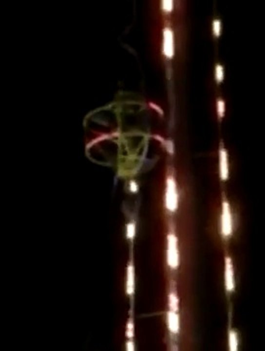 Accident impressionnant d'un Slingshot dans un parc d'attractions au Cap d'Agde!