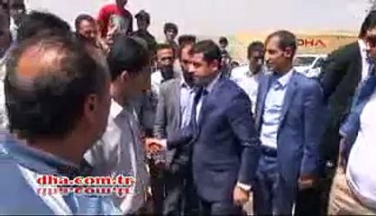 Demirtaş, Şehit Abdulhalit Araz'ın Ailesine Taziye Ziyaretinde Bulundu