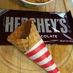 孟亨利 Super Fun Videos - homemade choco cone