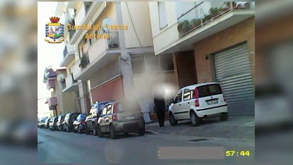 Ancona - Smascherato falso non vedente ex trafficante di droga (08.08.15)