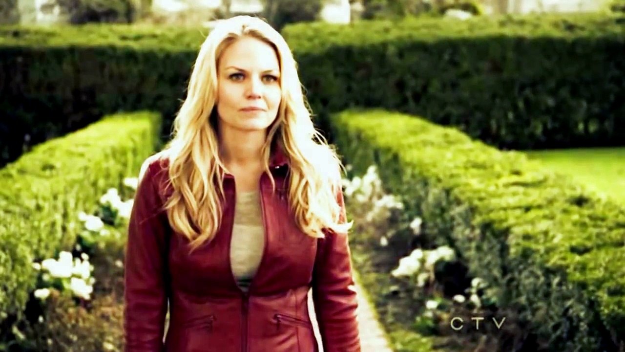 [ Swan Queen / Emma Swan & Regina Mills ] - WHISPER