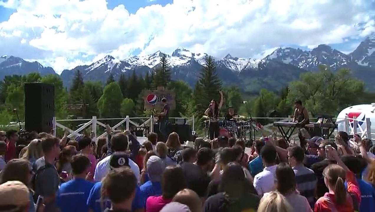 Cher Lloyd - I Wish #PepsiSummerSolstice