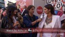 Kendall & Kylie Jenner - Red Carpet Interview (2013 AMAs)